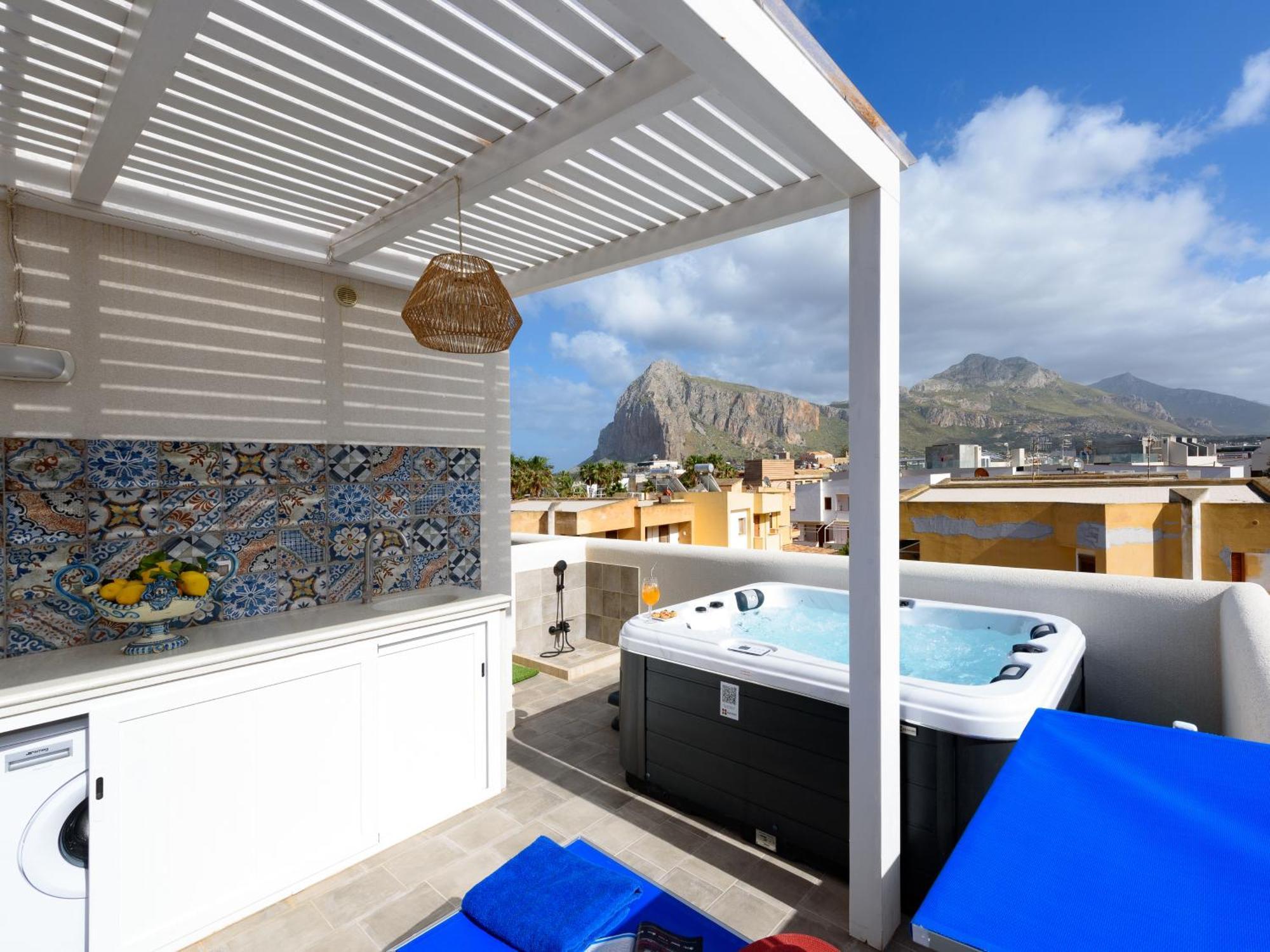 Il Faro E La Luna Beach Apartments Сан-Вито-Ло-Капо Экстерьер фото